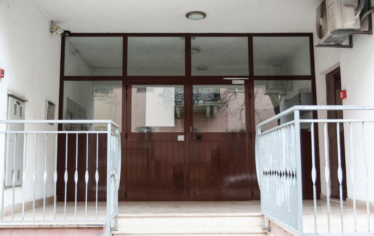 بولا Apartment Sunny Place المظهر الخارجي الصورة